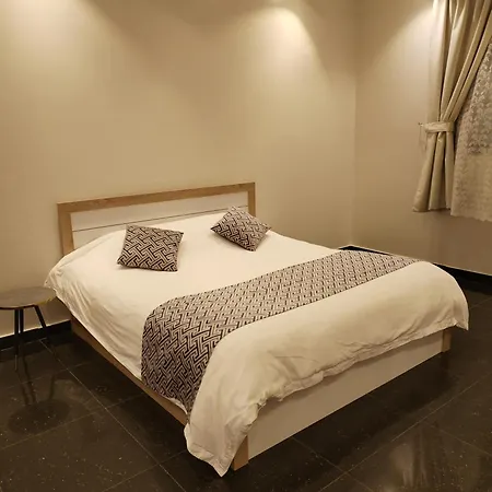 شقق صقر للعوائل -غرف نوم وجلسه واسعه ومطبخ- Riyadh Exterior photo